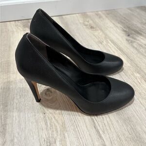 Cole Haan Violet Air Pump 90